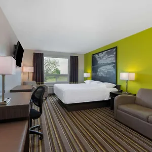 https://super-8-winnipeg-east-mb.winnipeg-hotels.net